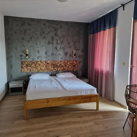 Hotel Casa Domingo *