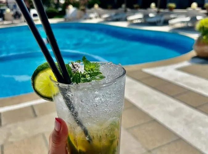 Casa Domingo * Szinemorec